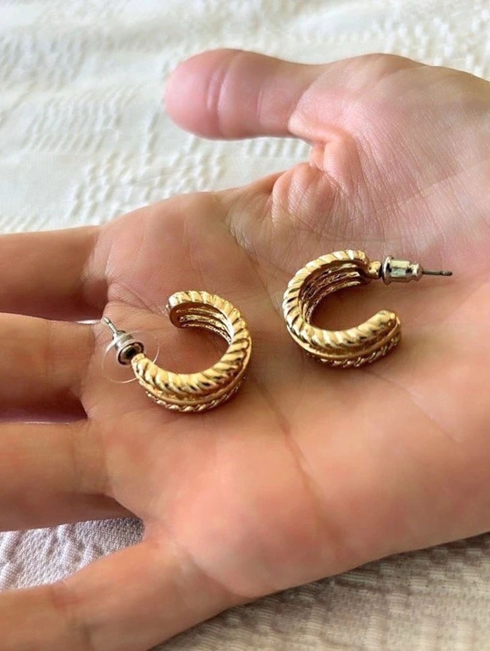 Nordstrom’s Textured Hoop Earrings in Gold Like New